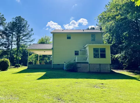 Exterior - 25 Ruby Rd, Jackson, GA 30233 photo 5 of 9