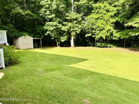 Exterior - 25 Ruby Rd, Jackson, GA 30233 photo 7 of 9