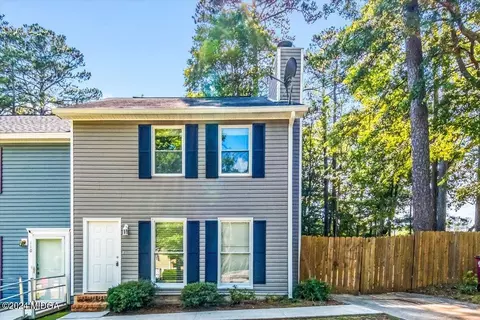 100 Springdale Ct, Macon, GA 31210