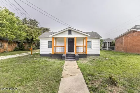 701 E Church St, Fort Valley, GA 31030