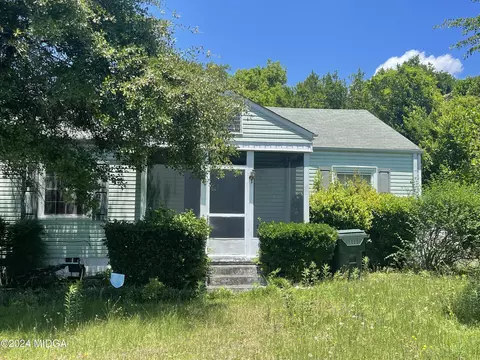 933 Ponce De Leon Cir N, Macon, GA 31206