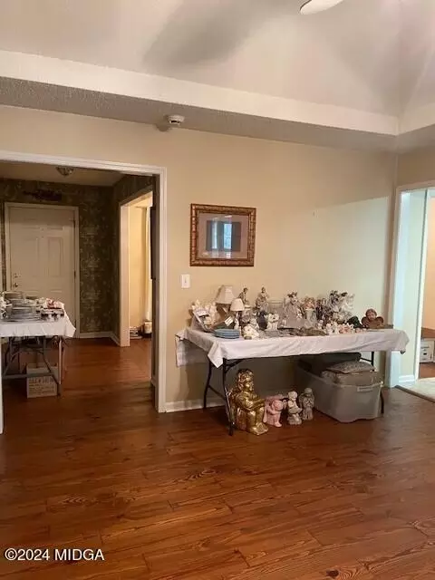 Entry Way - 187 Bateman Ln, Gray, GA 31032 photo 1 of 2