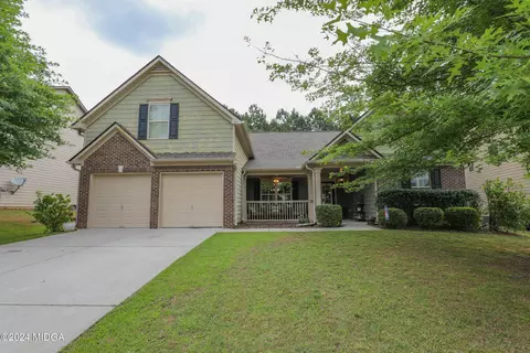 1900 Beyers Landing Dr, Buford, GA 30519