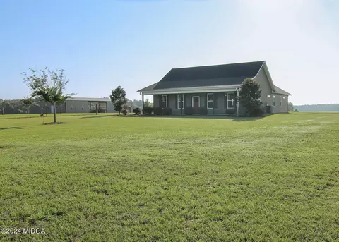 1093 Vienna Hwy, Hawkinsville, GA 31036