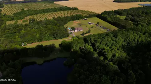 142 Fuller Road Rd, Hawkinsville, GA 31036