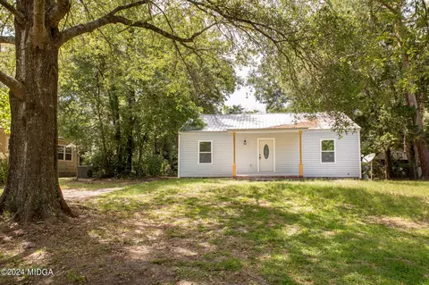 2017 El Josa St, Waycross, GA 31501