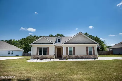 121 Magnolia Trl, Milner, GA 30257