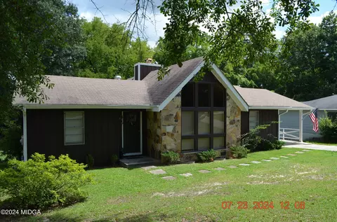 2471 Shea Dr, Macon, GA 31206