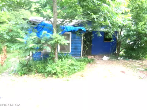 3536 Log Cabin Dr, Macon, GA 31204