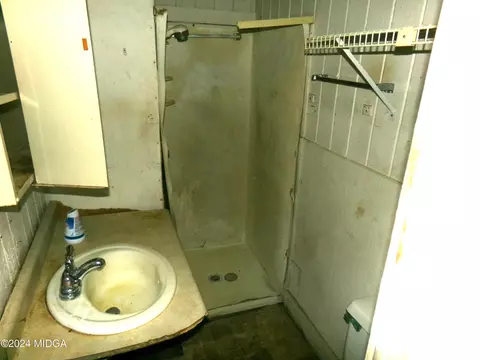 3536 Log Cabin Dr, Macon, GA 31204 photo 9
