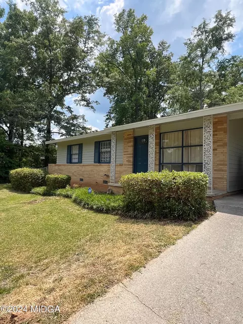 101 Allenwood Rd SW, Milledgeville, GA 31061