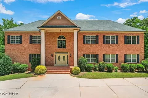 118 Brushy Creek Ln, Jackson, GA 30233