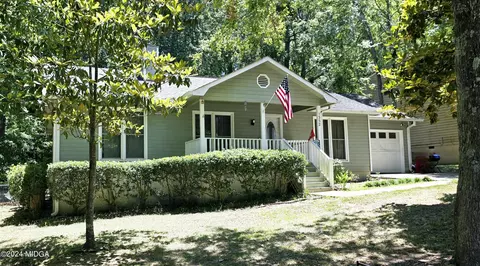 1352 Greentree Pkwy, Macon, GA 31220