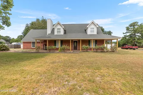 105 Jubilee Cir, Bonaire, GA 31005