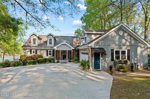 182 Montego Bay Rd NW, Milledgeville, GA 31061