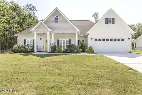 234 Heathwood Dr, Macon, GA 31206