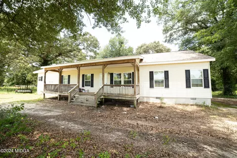 206 Sharon Rd, Fort Valley, GA 31030