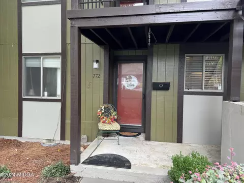 772 Willow Creek Dr, Macon, GA 31204