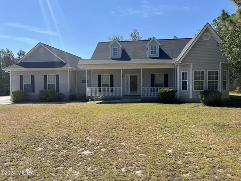 1406 Hamlin Rd, Lizella, GA 31052