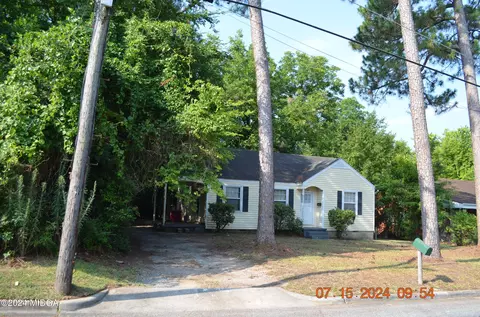 1038 Sylvian Dr, Macon, GA 31206