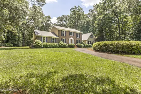 1415 Old Forsyth Rd, Macon, GA 31210