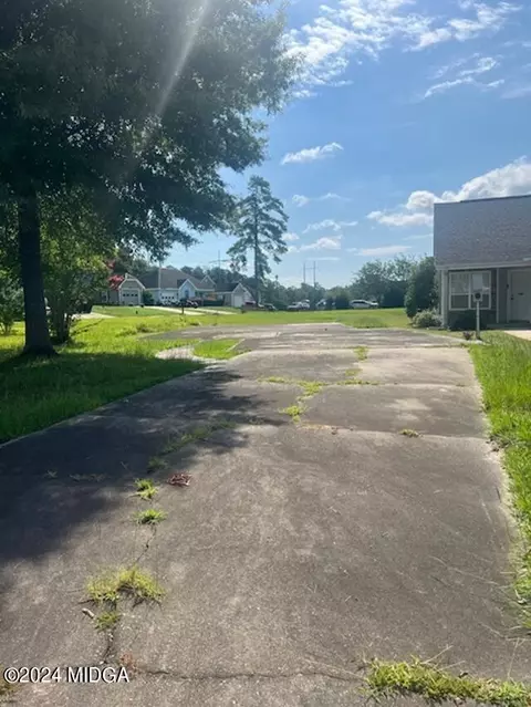127 Bayside Cir, Warner Robins, GA 31088