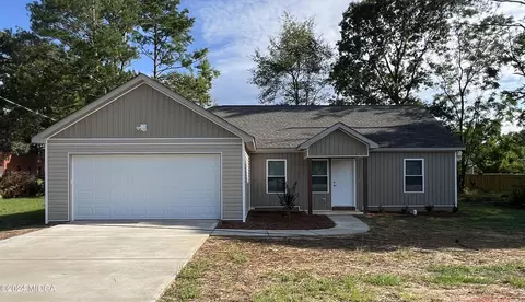 304 Coleman Blvd, Warner Robins, GA 31088