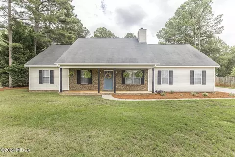307 Oxton Ct, Warner Robins, GA 31088