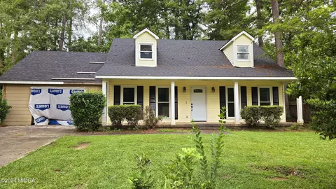 1829 Greentree Pkwy, Macon, GA 31220