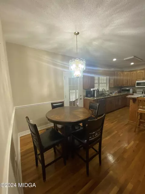 Dining - 108 Henry Dr, Gray, GA 31032 photo 1 of 2