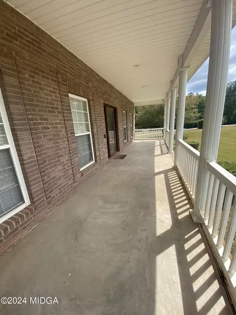 Exterior - 108 Henry Dr, Gray, GA 31032 photo 4 of 9