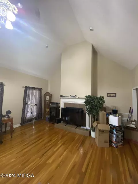 Living - 108 Henry Dr, Gray, GA 31032 photo 1 of 1