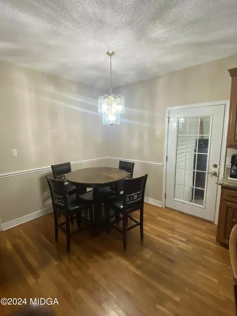 Dining - 108 Henry Dr, Gray, GA 31032 photo 2 of 2