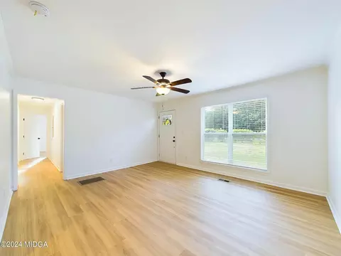 112 Maxwell Dr, Warner Robins, GA 31088 photo 6