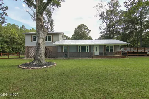 66 Thaxton Ln, Roberta, GA 31078