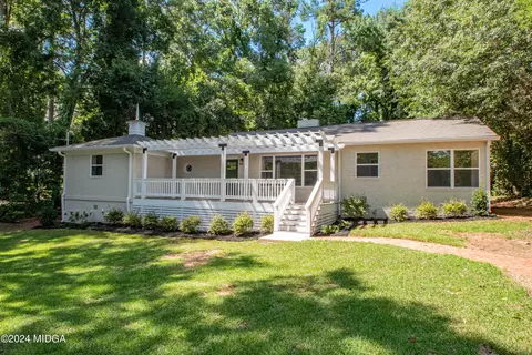 3273 Louise Pl, Macon, GA 31204