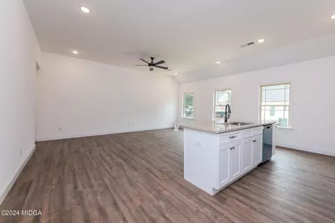 111 Jamic Ct, Macon, GA 31216 photo 9