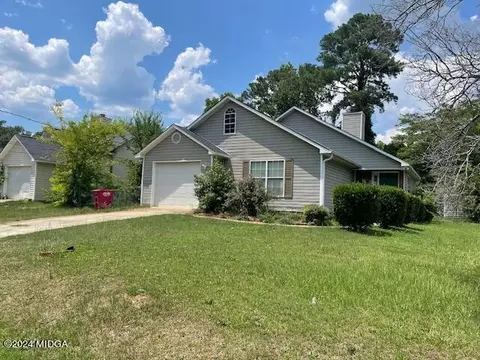 3381 Toole Dr, Macon, GA 31204