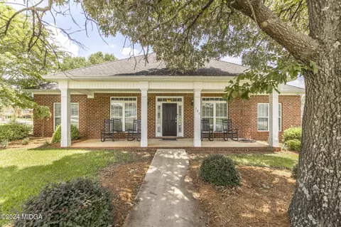 100 Cade Ter, Warner Robins, GA 31088