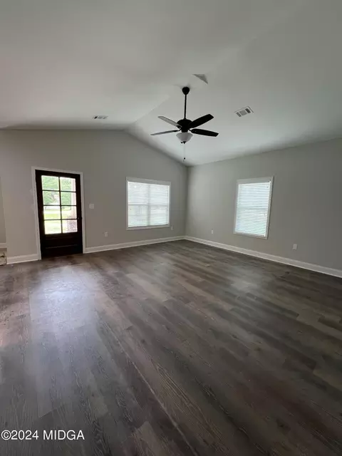 426 Walker Rd, Byron, GA 31008 photo 9