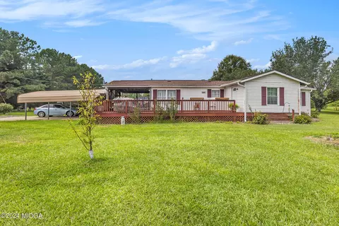 4621 Crest Hwy, Thomaston, GA 30286
