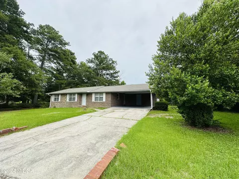 3867 Ray Rd, Macon, GA 31217