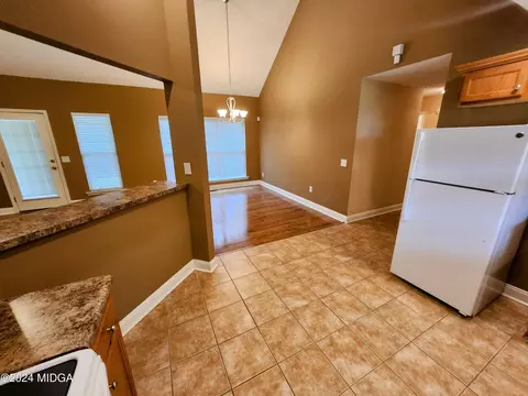 310 Christopher Luke Cir, Perry, GA 31069 photo 14
