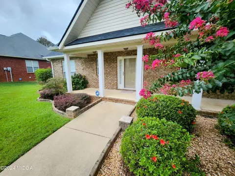 310 Christopher Luke Cir, Perry, GA 31069 photo 5