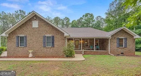 309 Brooks Dr, Thomaston, GA 30286