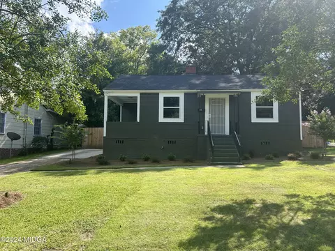 3352 Atkins Dr, Macon, GA 31204