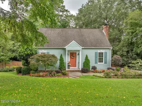 534 Glencove Dr, Macon, GA 31210