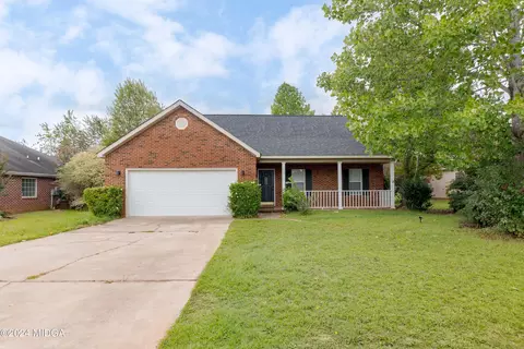 113 Galaxy Ave, Bonaire, GA 31005