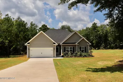260 Hallie Ln, Macon, GA 31211