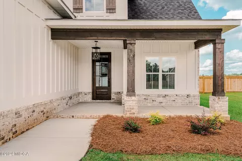 205 Old Hollow Way, Kathleen, GA 31047